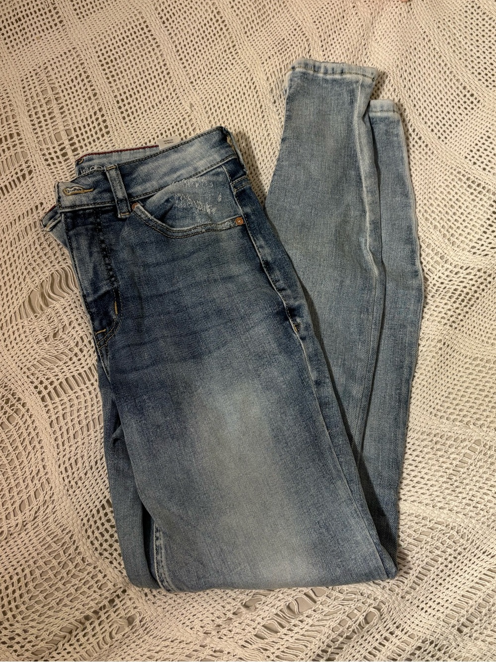 Light Wash Skinny Jeans